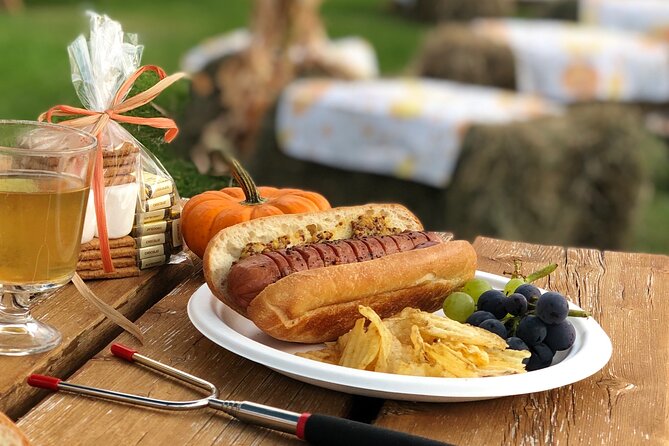 Smokies, S'mores, Mulled Wine and Fall Fun at Kelowna Winery - A fall afternoon at Meadow Vista Honey Wines