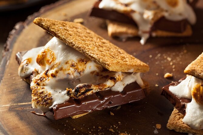 Smokies, S'mores, Mulled Wine and Fall Fun at Kelowna Winery - Why the setting works for families
