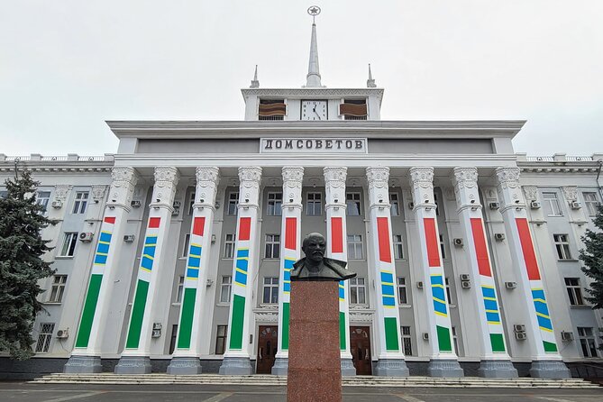 Soviet Heritage of Transnistria and Castle Mimi Winery - Bender Fortress and its Ottoman-era walls
