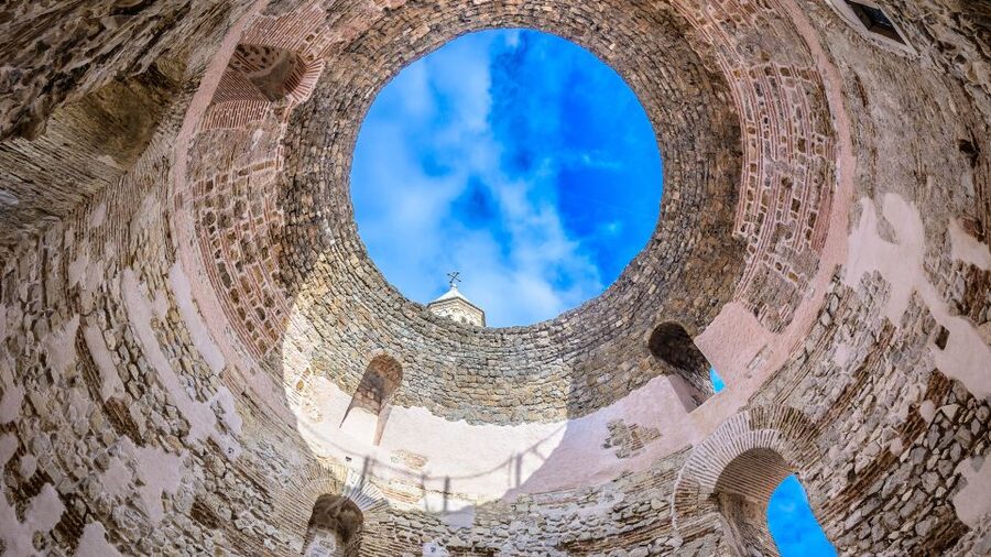 Split: Game of Thrones Tour with Diocletian's Palace Cellar - Golden Gate and the first palace stories
