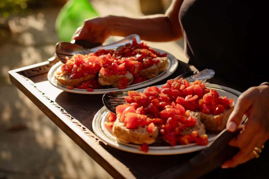 Sunset Escape in Lecce: Vineyard Picnic with Wine Tasting - Walking through the ancient vineyards