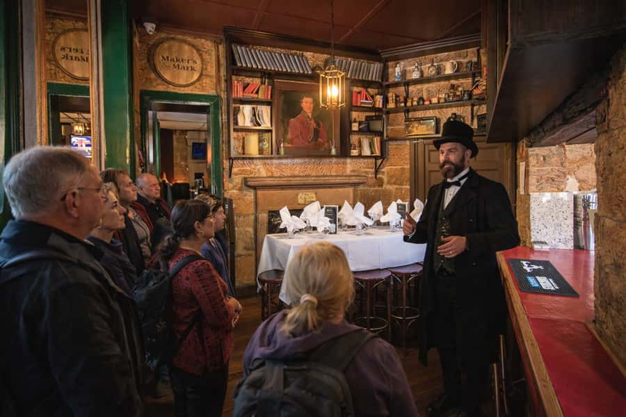 SYDNEY : Ghosts, Grog & The Rocks: Haunted Pubs &Cellar Tour - Who should book this Sydney ghost walk?