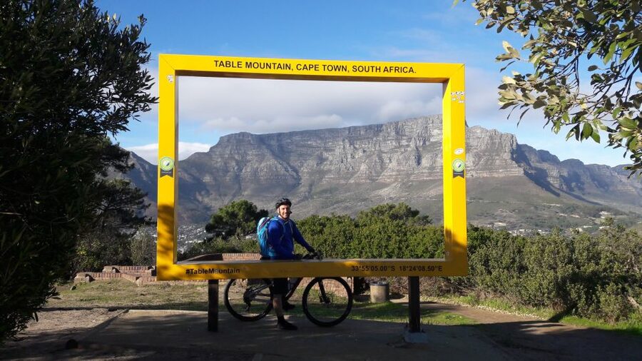 Table Mountain: Mountain Biking to Constantia Wine Estate - The first three kilometers help you settle in