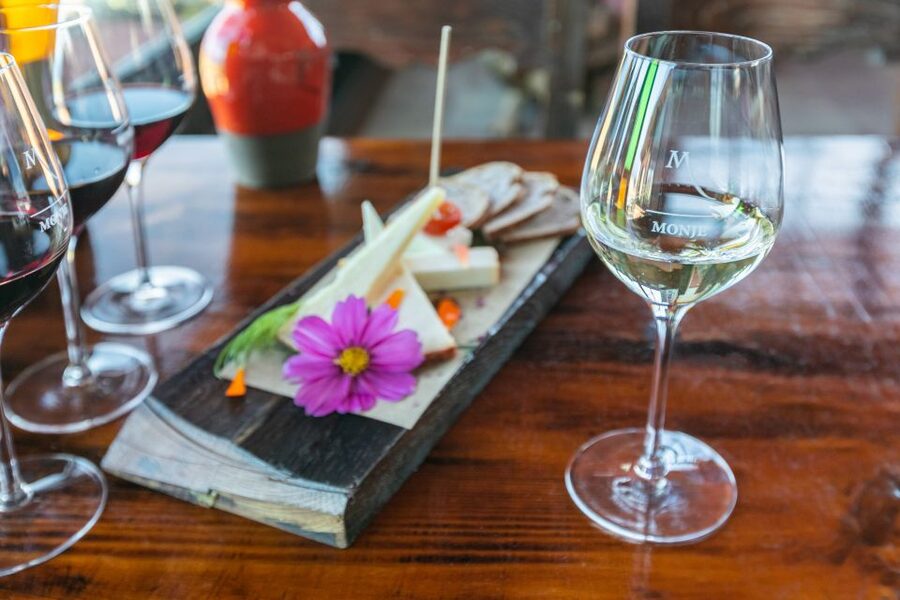 Tacoronte: Guided Winery Tour with Wine and Cheese Tastings - Is $41 a fair price?