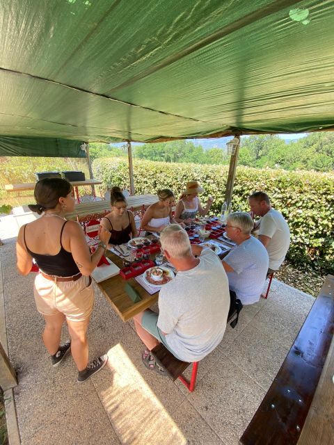 Tasting in a Tuscan Vineyard with transfer from Lucca - FAQ