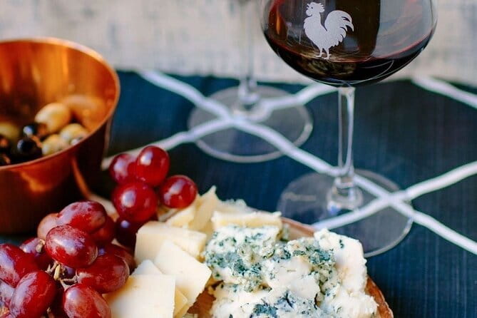 The Essence of Tuscany: Private Journey & Estate Winery Lunch - Who will enjoy this half-day outing?