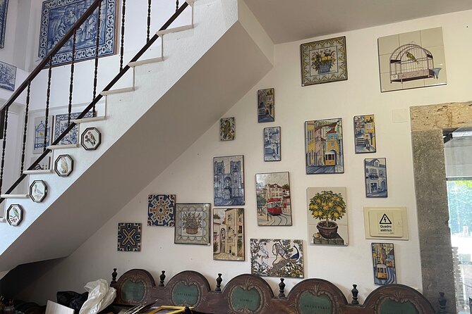 Tile painting experience and visit Azeitão wine cellar - Starting near the Ponte 25 de Abril