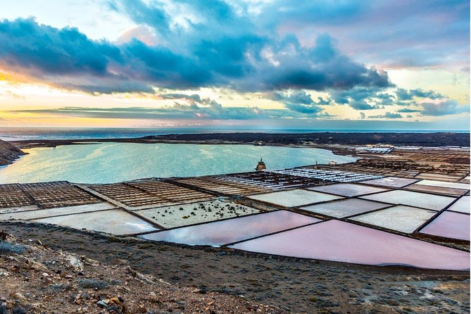 Tour Lanzarote South with Winery Visit - Who will get the most from this tour