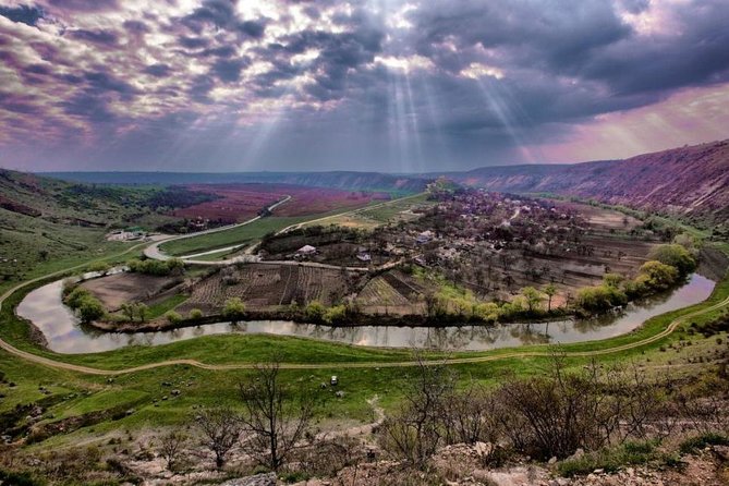 Tour to Old Orhei &Cave Monastery &Cricova cellar tour - What the guides add to the day
