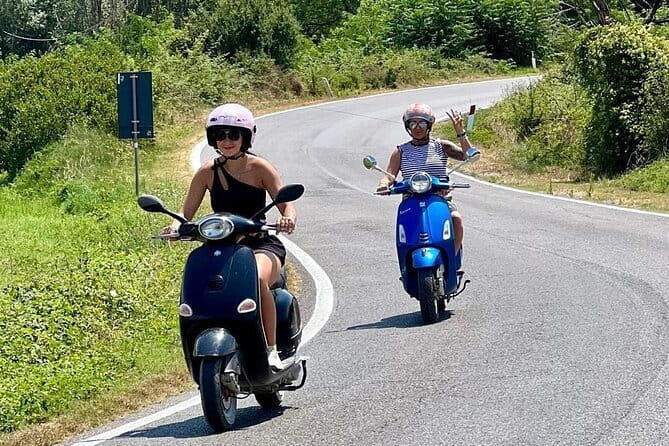 Tuscany Sunset Vespa tour with Dinner at a Chianti Winery - Practical details that can affect your day