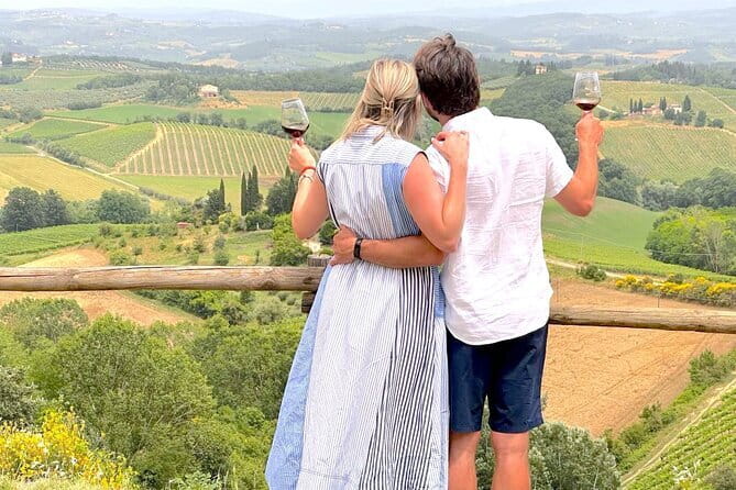 Tuscany Wine Tour: 2 Wineries & Chianti from San Gimignano - Two wineries and a medieval town in six hours
