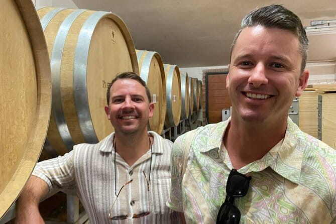 Tuscany Wine Tour: 2 Wineries & Chianti from San Gimignano - How the day feels in practice