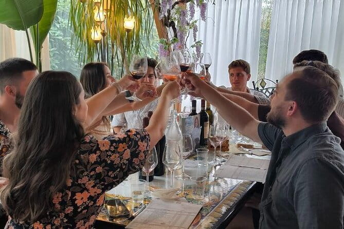 Tuscany Wine Tour: 2 Wineries & Chianti from San Gimignano - The first winery: a broad tasting with Tuscan flavors