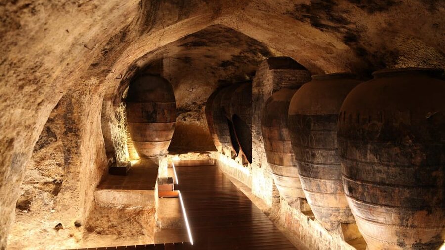 Valencia: Utiel-Requena Cave & Winery Day Trip with Tasting - What you actually taste