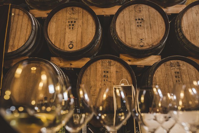 Visit Best Wineries in Tuscany - Wine Tasting & Tour - The tasting table: wine, oils, and Tuscan food