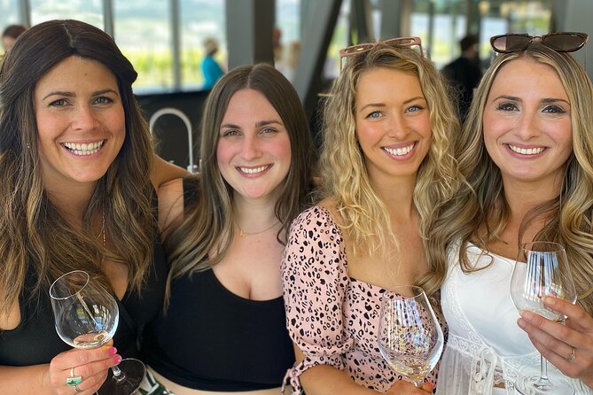 West Kelowna Half-Day Guided Wine Tour With 4 Wineries - Frind Estate brings wine to the beach