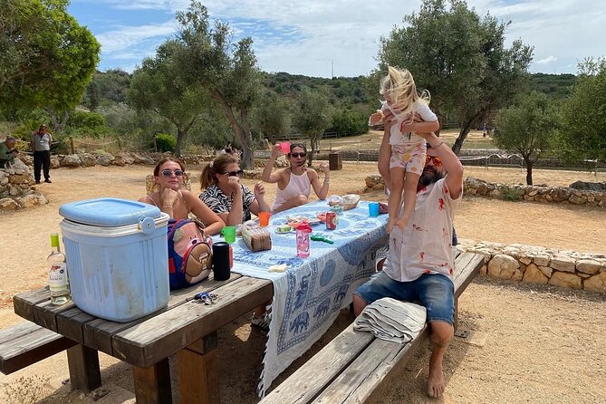 Wine Not Algarve Winery Tour - A riverside picnic at Sítio das Fontes