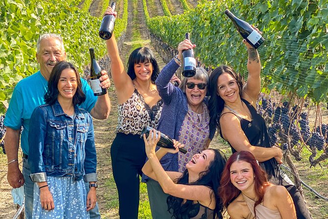 Wine Tour Experience In Lake Country 5 Wineries - A full day of Lake Country wine without the driving