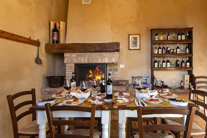 Wine Tour of two Chianti wine estates on the hills of Florence - Key points to know before booking