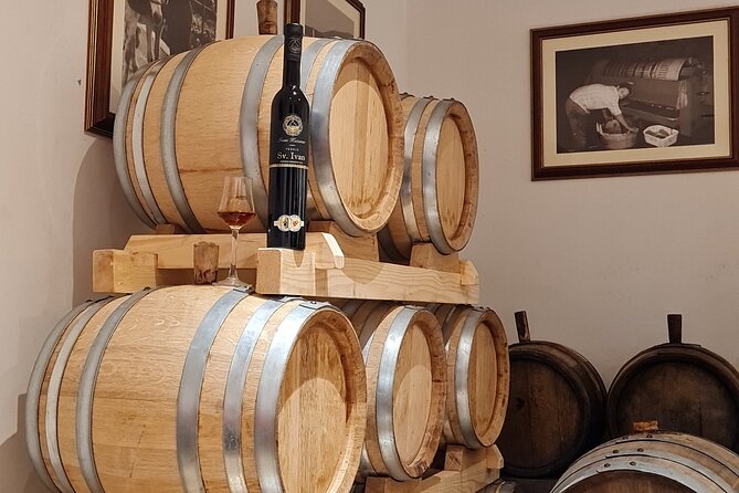 Winery Tour and Tasting with the Sommelier in KRK - Six wines with a Croatian sense of place