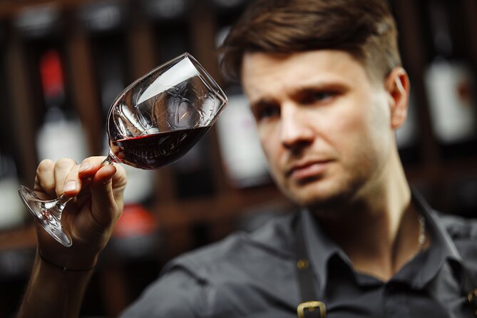 Winery Tour and Tasting with the Sommelier in KRK - How the small group changes the visit