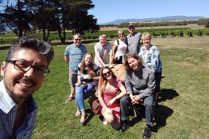 Yarra Valley Winery Tour from Melbourne - Lunch included - The guide can shape the whole day