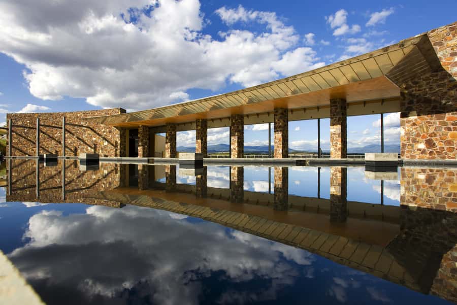 Yarra Valley: Winery Tour with Lunch at Yering Station - Key points to know before booking